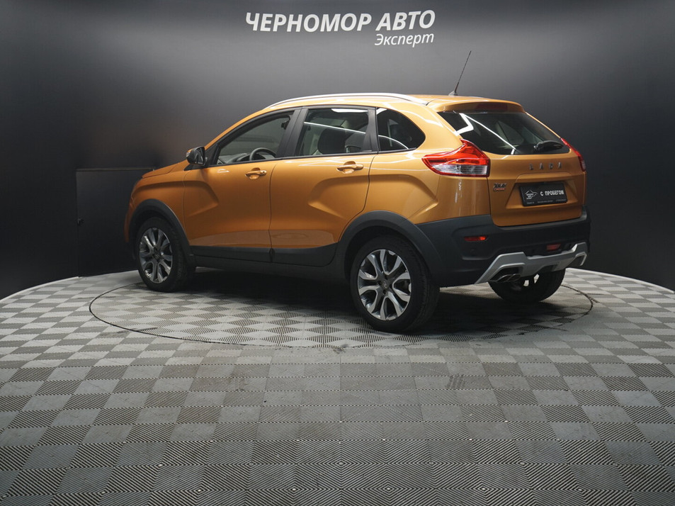 Автомобиль с пробегом LADA XRAY в городе Симферополь ДЦ - Черномор