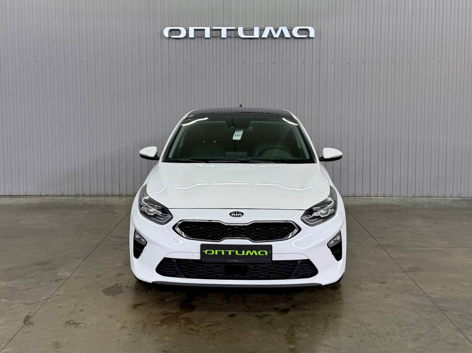 Автомобиль с пробегом Kia Ceed в городе Краснодар ДЦ - PANGO Центр Оптима Кубань