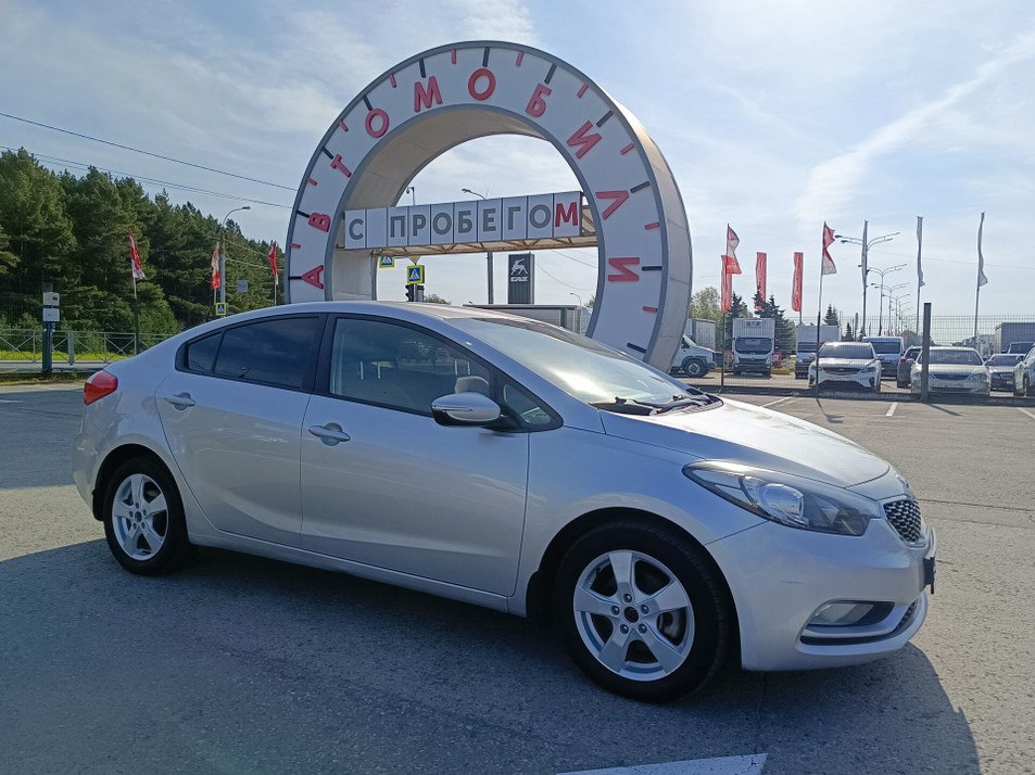 Автомобиль с пробегом Kia Cerato в городе Тюмень ДЦ - PANGO Центр Автоград