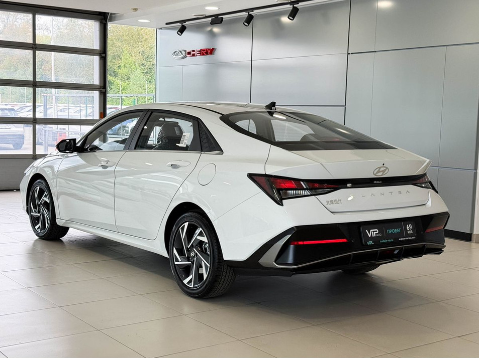 Автомобиль с пробегом Hyundai Elantra в городе Тверь ДЦ - Важная Персона - Авто г. Тверь