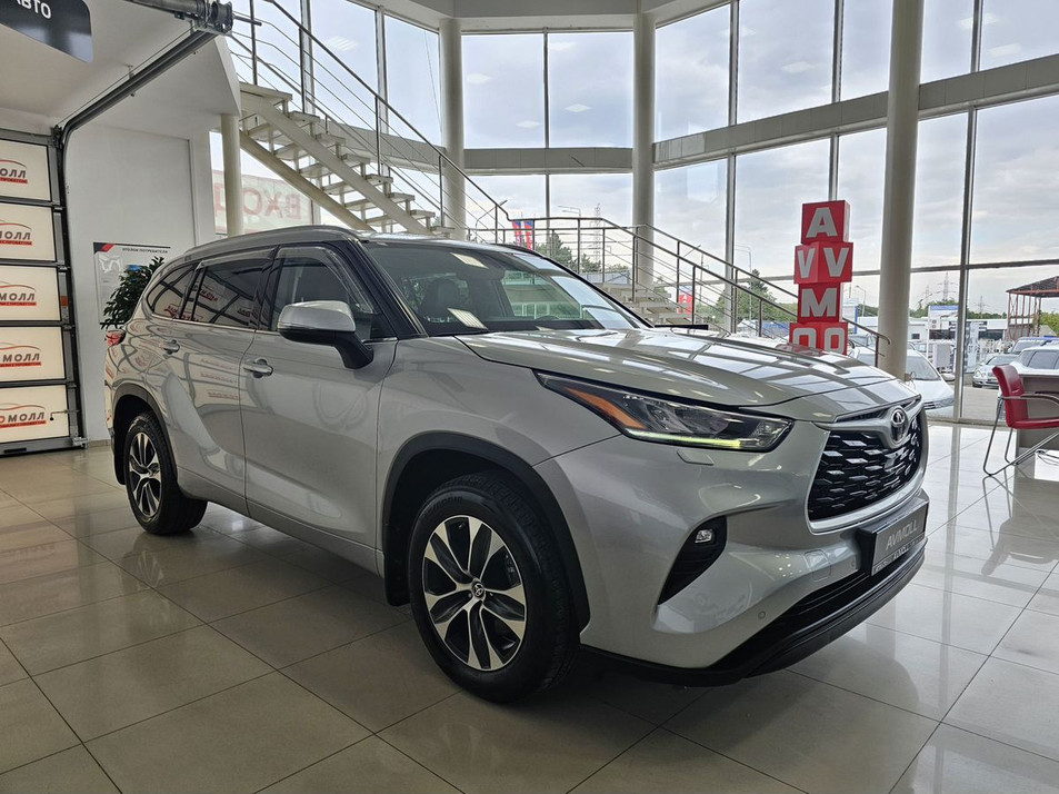 Автомобиль с пробегом Toyota Highlander в городе Минеральные Воды ДЦ - Автомолл МинВоды
