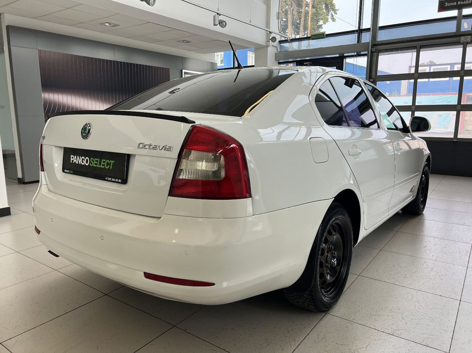 Автомобиль с пробегом SKODA Octavia в городе Екатеринбург ДЦ - PANGO Центр Автобан
