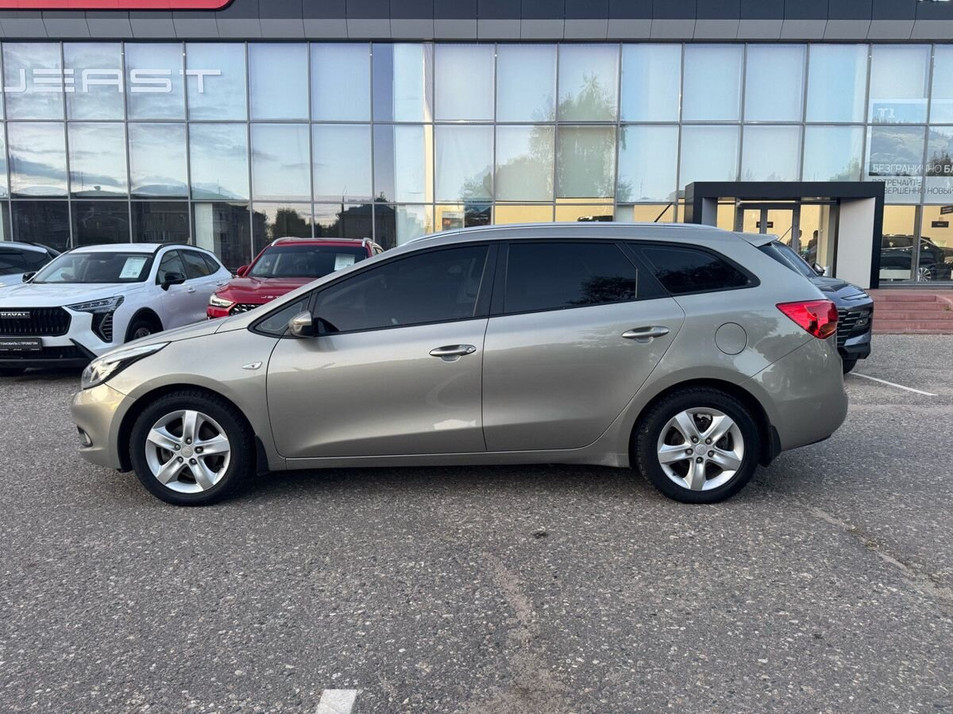 Автомобиль с пробегом Kia Ceed в городе Кострома ДЦ - АВТОПАРК КОСТРОМА
