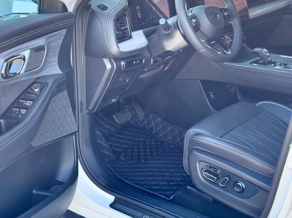 Новый автомобиль GAC GS8 GX Traveller в городе Сургут ДЦ - GAC Автоуниверсал