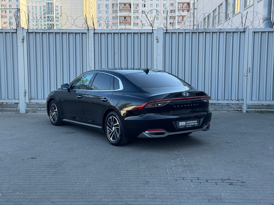 Автомобиль с пробегом Hyundai Grandeur в городе Ростов-на-Дону ДЦ - PANGO Центр Запад