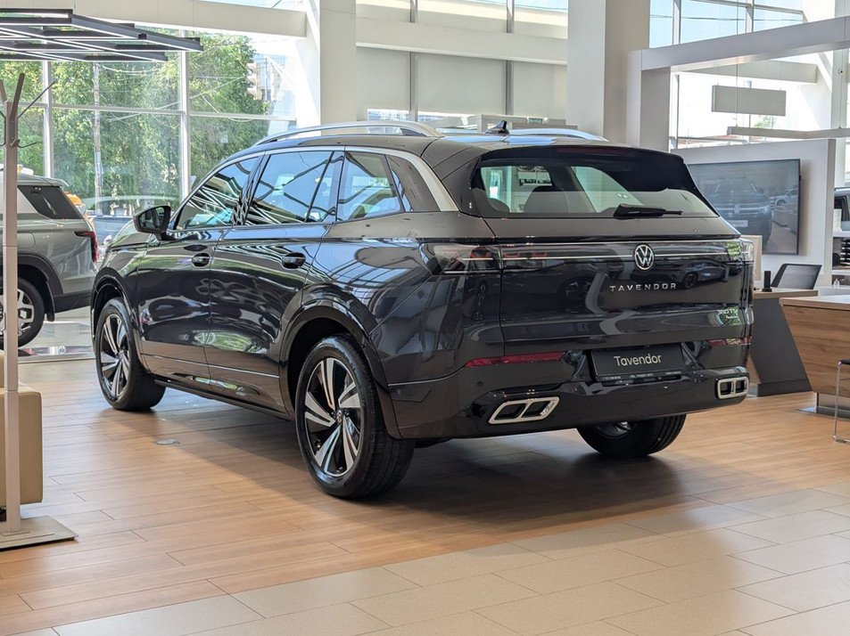 Автомобиль с пробегом Volkswagen Tavendor в городе Нижний Новгород ДЦ - Луидор-Авто