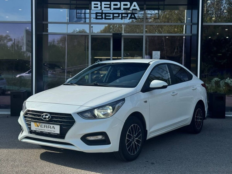 Автомобиль с пробегом Hyundai Solaris в городе Березники ДЦ - Тойота Центр Пермь Березники