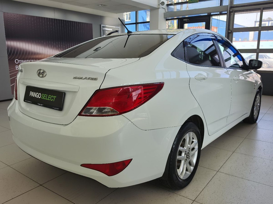 Автомобиль с пробегом Hyundai Solaris в городе Екатеринбург ДЦ - PANGO Центр Автобан