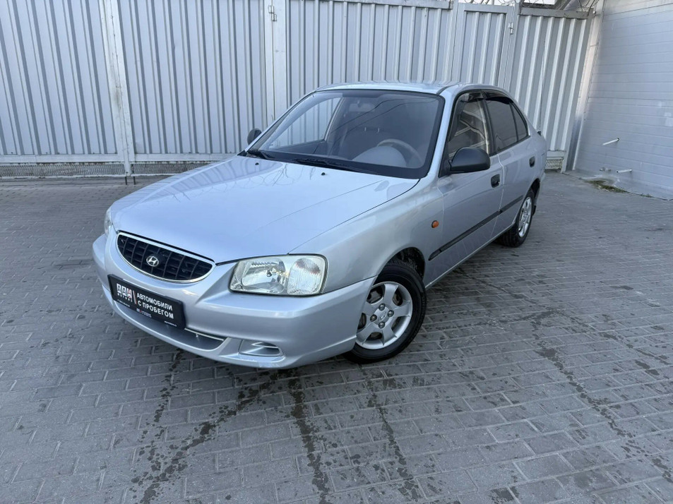 Автомобиль с пробегом Hyundai Accent в городе Ростов-на-Дону ДЦ - PANGO Центр Запад