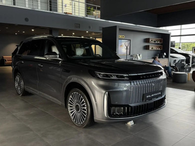 Новый автомобиль ESTEO EXLANTIX ET8 Top в городе Тула ДЦ - ESTEO Центр Автокласс на Новомосковском