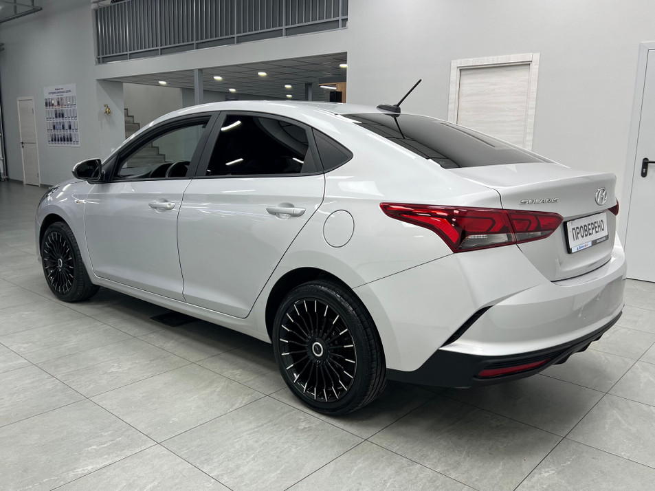 Автомобиль с пробегом Hyundai Solaris в городе Казань ДЦ - Диалог Авто Камалеева