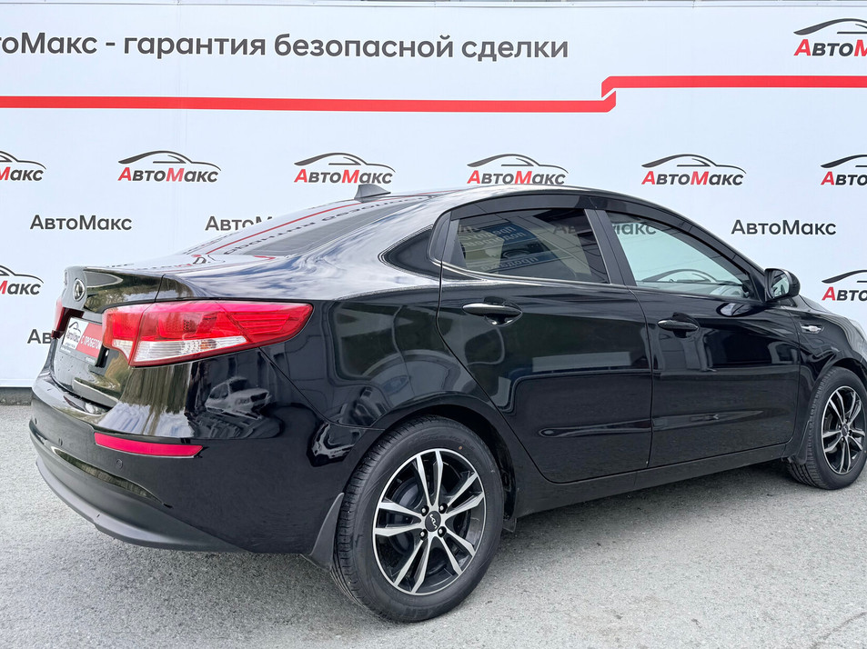 Автомобиль с пробегом Kia Rio в городе Тюмень ДЦ - PANGO Центр АвтоМакс
