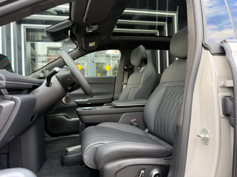 Новый автомобиль EXEED Exlantix ET Top в городе Симферополь ДЦ - ESTEO Черномор STOCK NEW