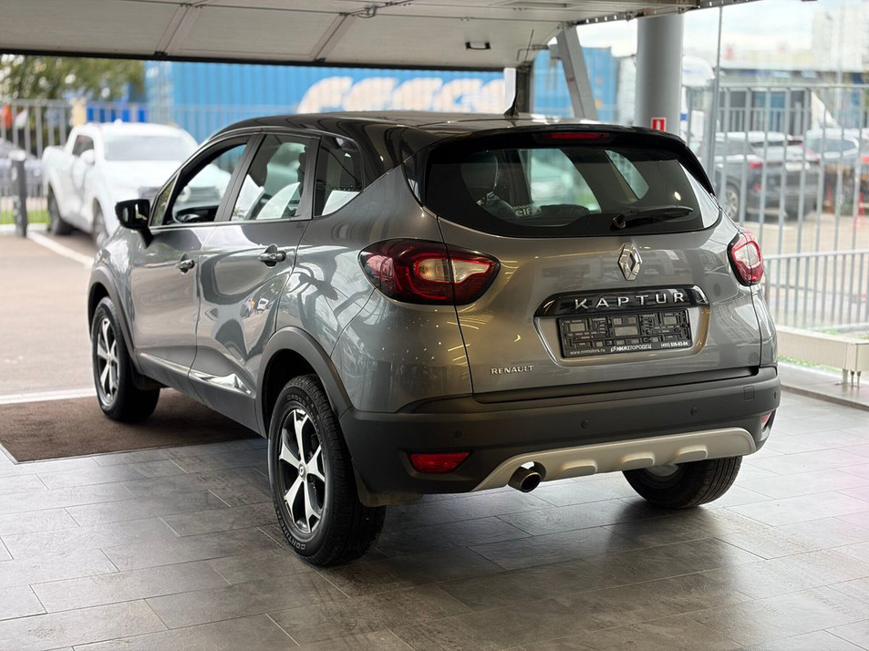 Автомобиль с пробегом Renault Kaptur в городе Реутов ДЦ - PANGO Центр Нижегородец Реутов
