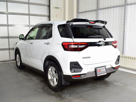 Автомобиль с пробегом Toyota Raize в городе Кемерово ДЦ - Автосалон М53.RU (Кемерово, Терешковой)