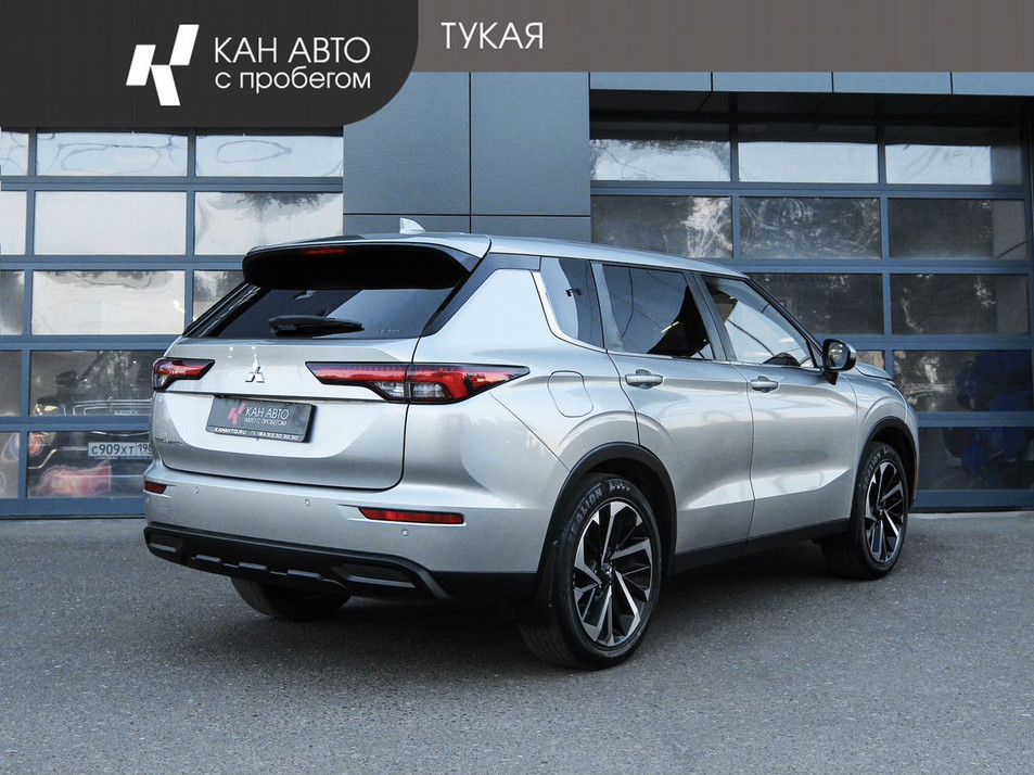 Автомобиль с пробегом Mitsubishi Outlander в городе Казань ДЦ - КАН АВТО Казань
