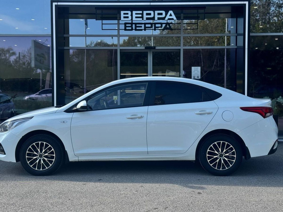 Автомобиль с пробегом Hyundai Solaris в городе Березники ДЦ - Тойота Центр Пермь Березники