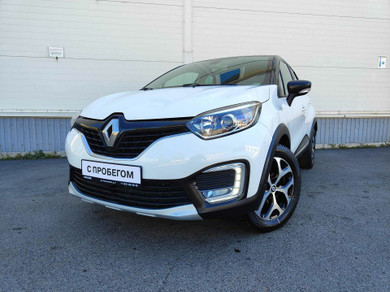Автомобиль с пробегом Renault Kaptur в городе Санкт-Петербург ДЦ - Форсаж Камчатская 9
