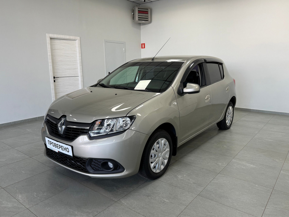 Автомобиль с пробегом Renault Sandero в городе Казань ДЦ - Диалог Авто Камалеева