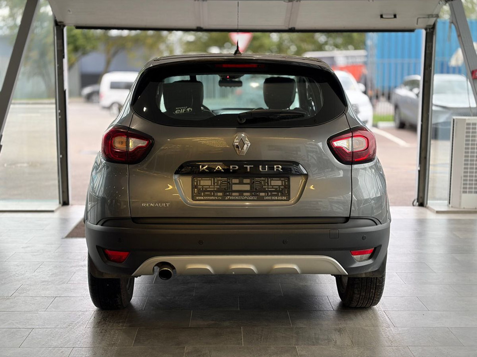 Автомобиль с пробегом Renault Kaptur в городе Реутов ДЦ - PANGO Центр Нижегородец Реутов