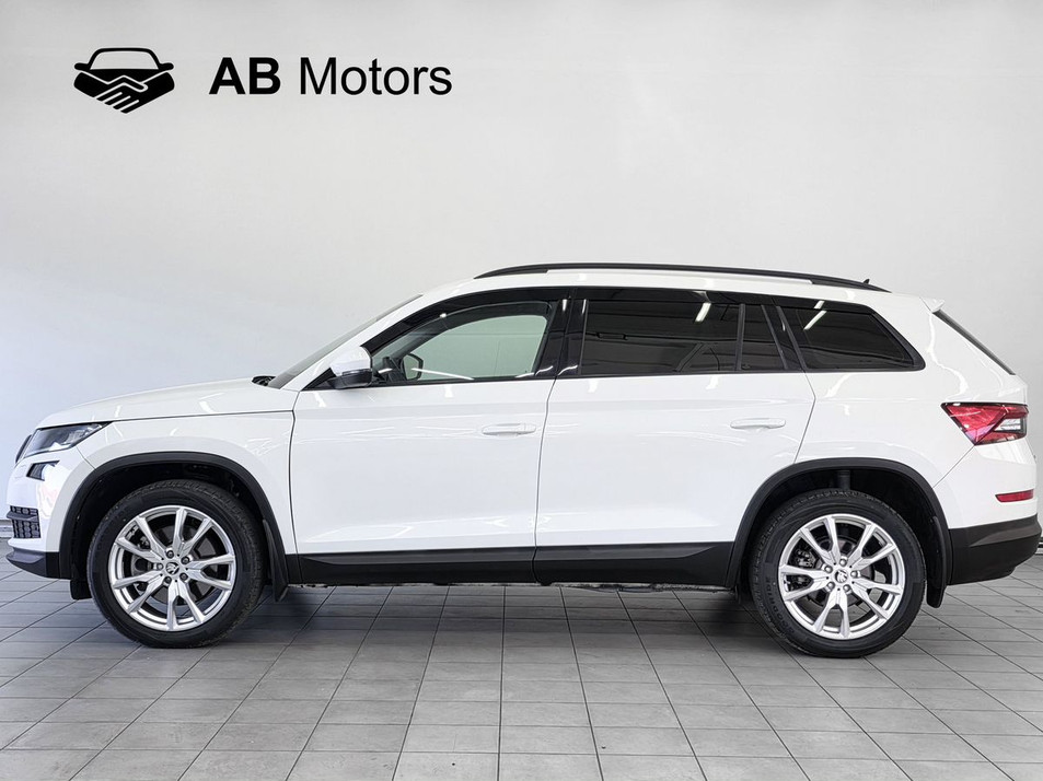 Автомобиль с пробегом SKODA Kodiaq в городе Старый Оскол ДЦ - PANGO Центр АвтоБелогорье
