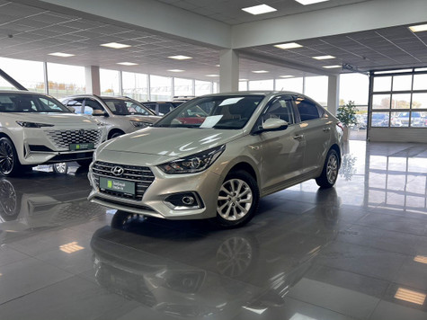 Автомобиль с пробегом Hyundai Solaris в городе Тверь ДЦ - Зелёный trade-in Кривцово