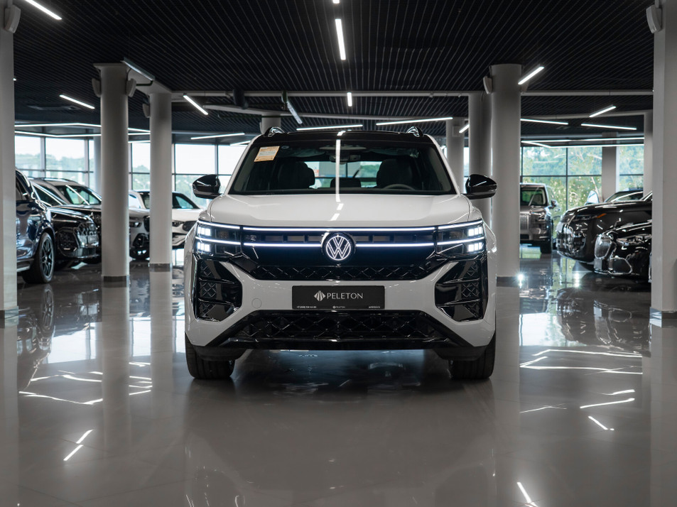 Автомобиль с пробегом Volkswagen Teramont в городе Москва ДЦ - PELETON Юг