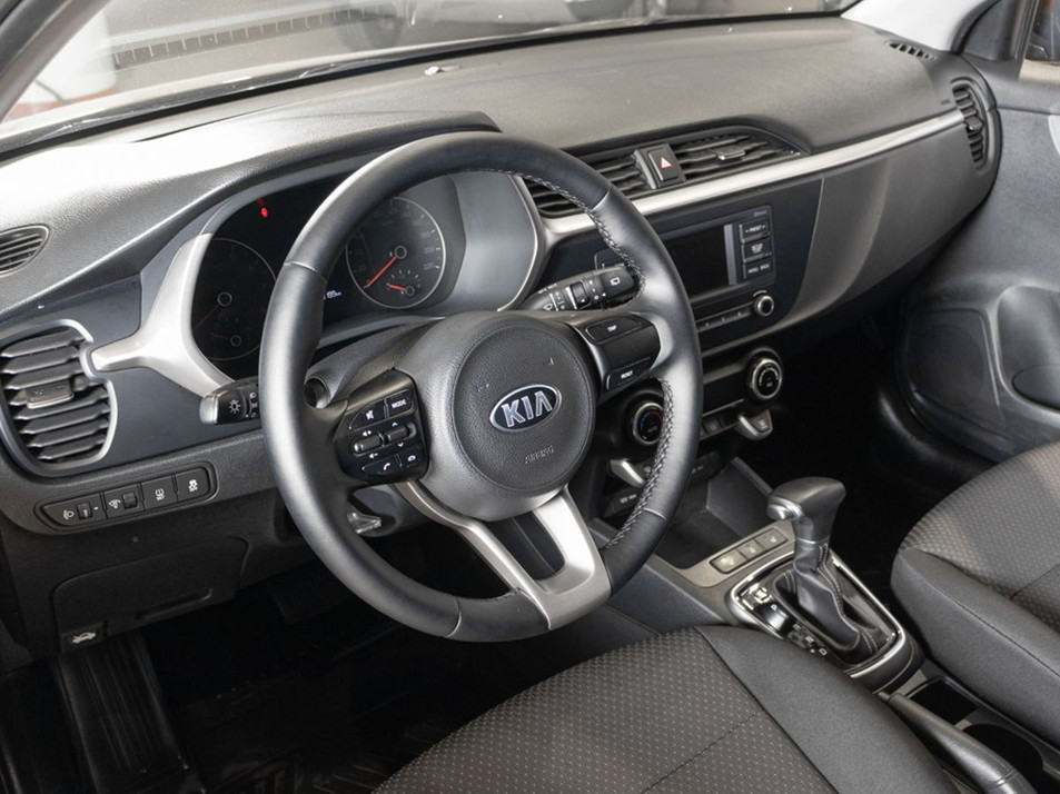 Автомобиль с пробегом Kia Rio в городе Казань ДЦ - КАЭ Сибирский тракт