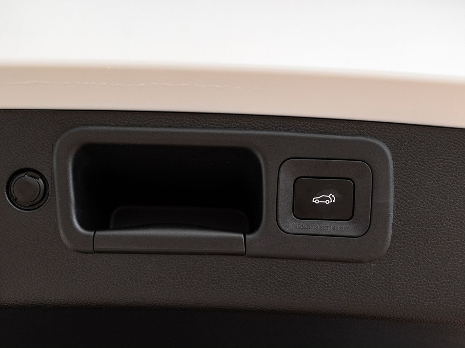 Новый автомобиль GAC GS8 GX Premium в городе Москва ДЦ - GAC Петровский МКАД 23км