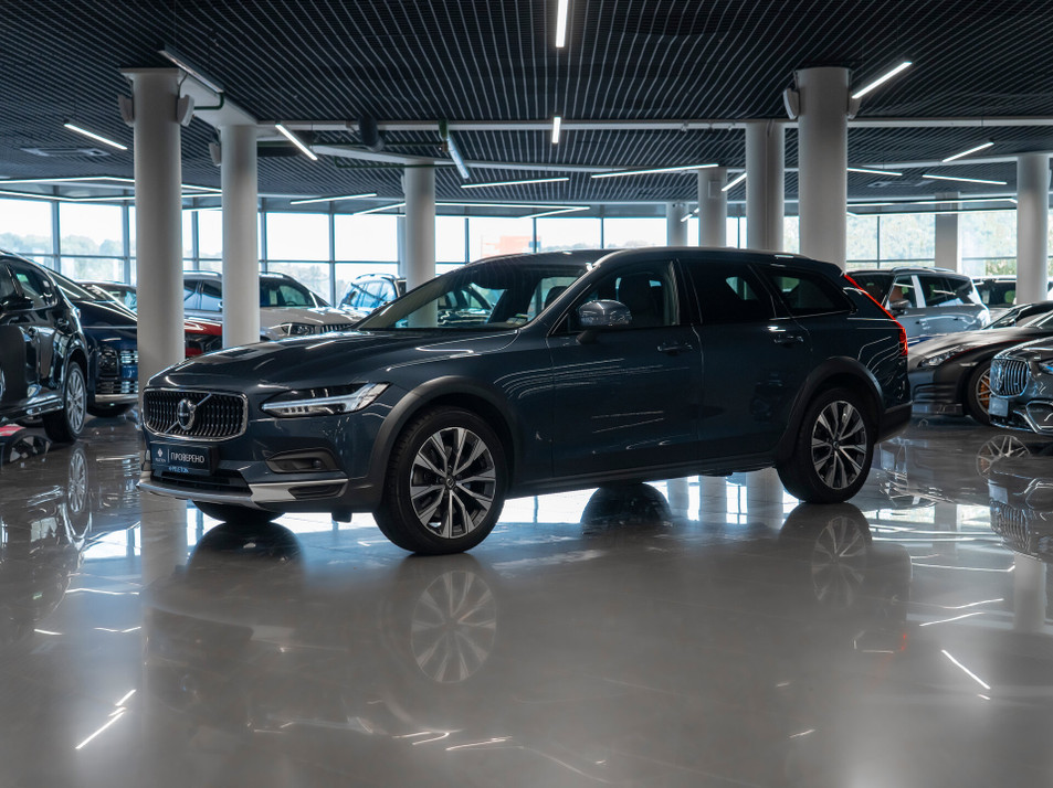 Автомобиль с пробегом Volvo V90 Cross Country в городе Москва ДЦ - PANGO&nbsp;Центр PELETON