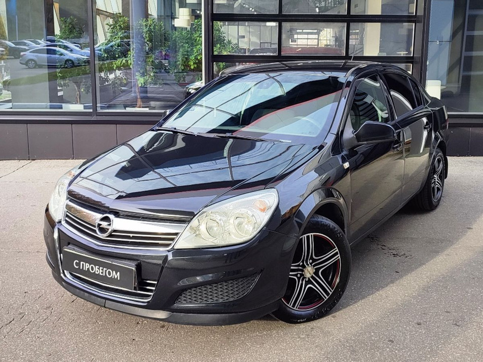 Автомобиль с пробегом Opel Astra в городе Нижний Новгород ДЦ - PANGO Центр Джейкар на Бринского