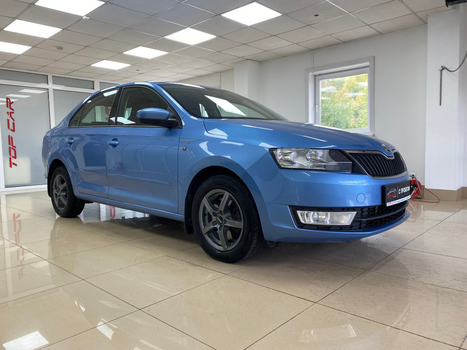 Автомобиль с пробегом SKODA Rapid в городе Кемерово ДЦ - PANGO Центр ТопКар