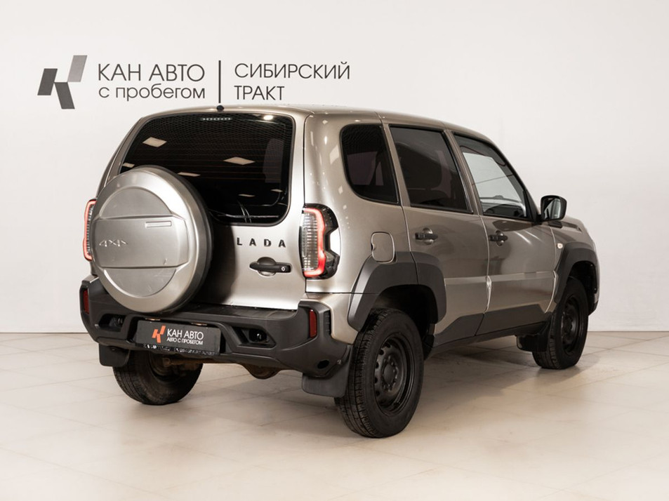 Автомобиль с пробегом LADA Niva Travel в городе Казань ДЦ - КАЭ Сибирский тракт