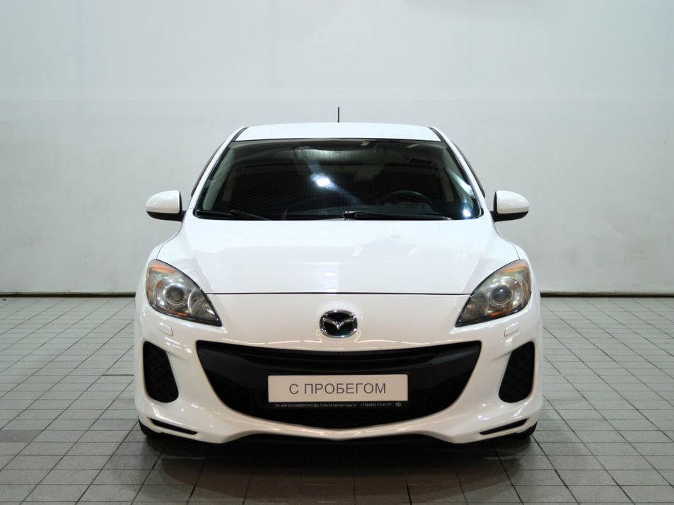 Автомобиль с пробегом Mazda 3 в городе Сургут ДЦ - Автоуниверсал
