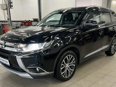 Автомобиль с пробегом Mitsubishi Outlander в городе Санкт-Петербург ДЦ - Форсаж Камчатская 9