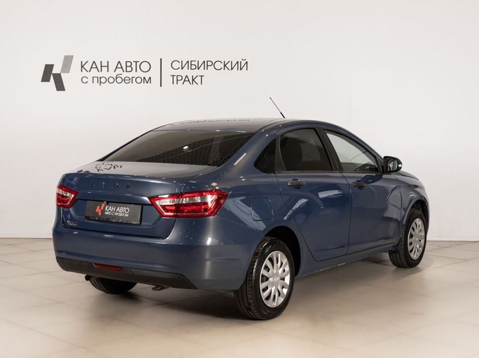 Автомобиль с пробегом LADA Vesta в городе Казань ДЦ - КАЭ Сибирский тракт