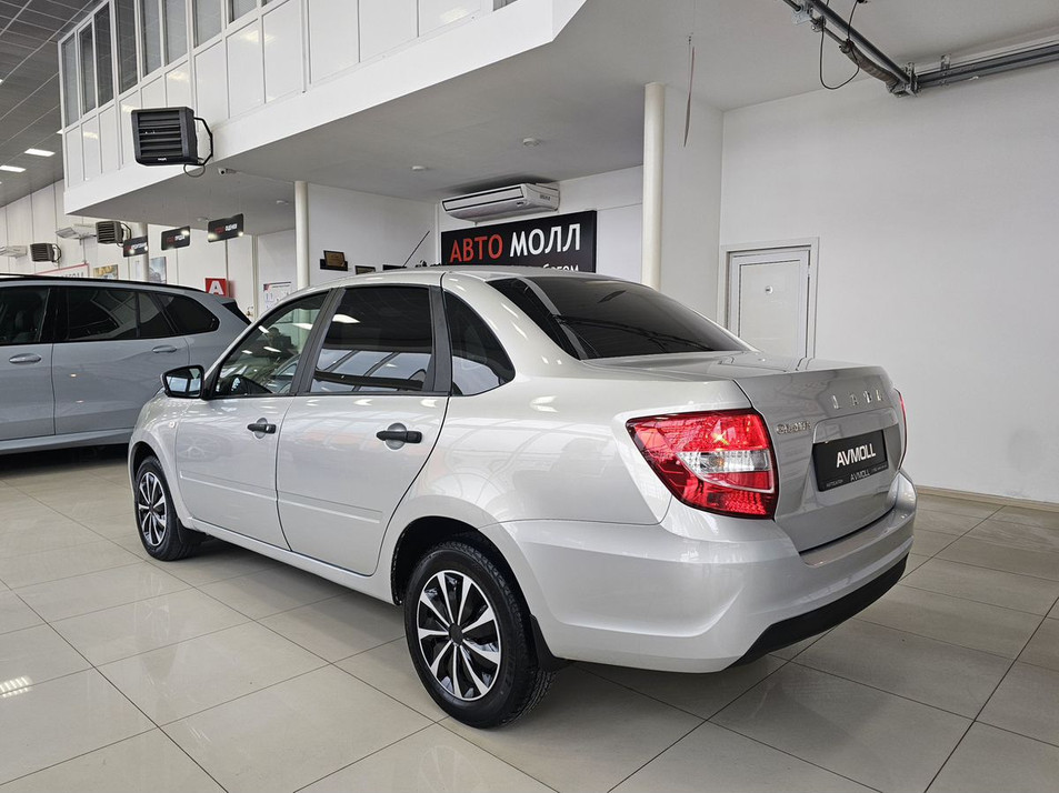 Автомобиль с пробегом LADA Granta в городе Пятигорск ДЦ - Автомолл Пятигорск НД