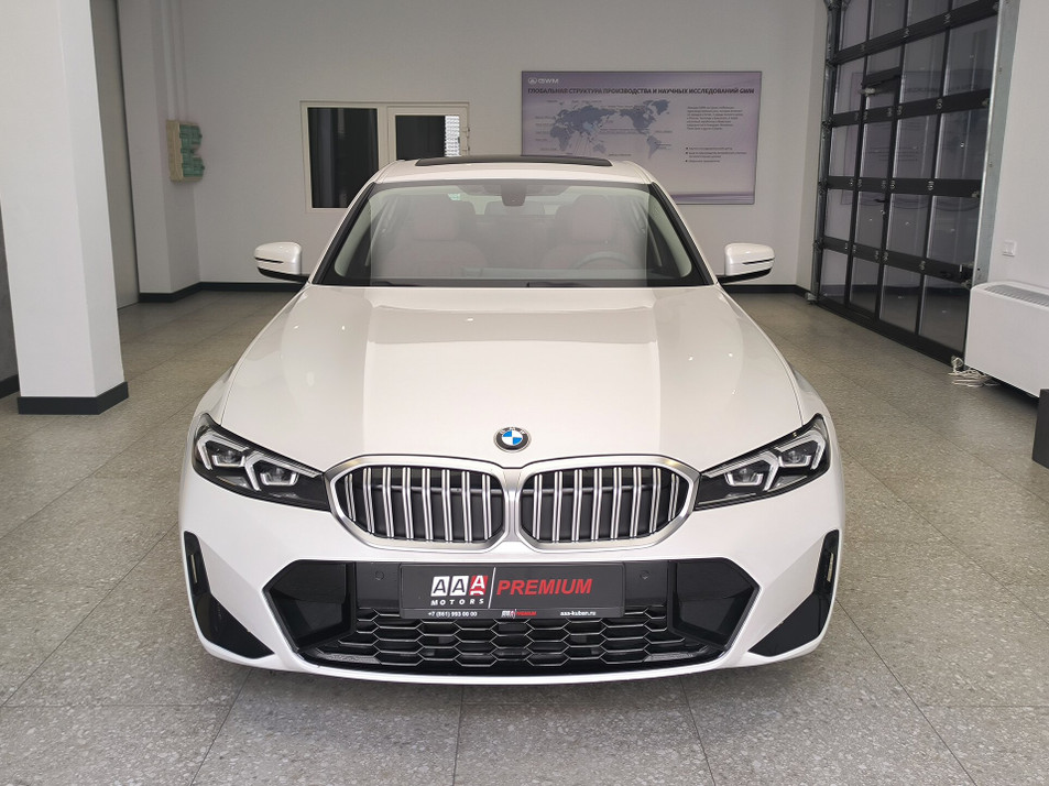 Автомобиль с пробегом BMW 3 серии в городе Краснодар ДЦ - ААА Моторс Краснодар