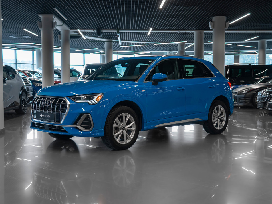 Автомобиль с пробегом Audi Q3 в городе Москва ДЦ - PANGO&nbsp;Центр PELETON