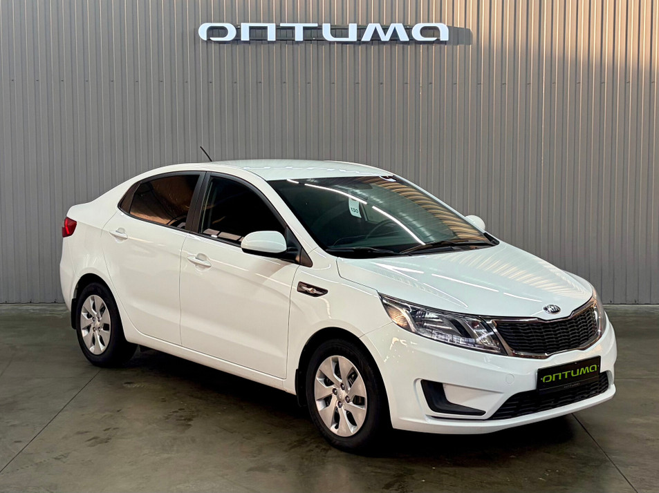 Автомобиль с пробегом Kia Rio в городе Краснодар ДЦ - PANGO Центр Оптима Кубань