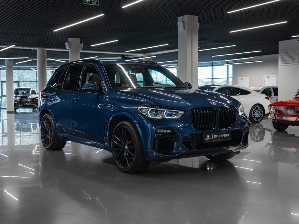 Автомобиль с пробегом BMW X5 в городе Москва ДЦ - PANGO Центр PELETON