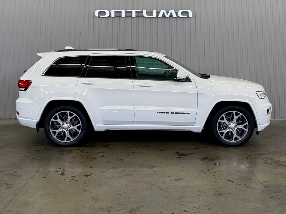 Автомобиль с пробегом Jeep Grand Cherokee в городе Краснодар ДЦ - PANGO Центр Оптима Кубань
