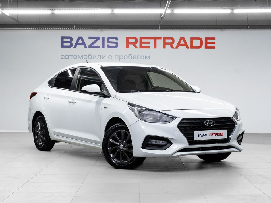 Автомобиль с пробегом Hyundai Solaris в городе Тюмень ДЦ - АСП RETRADE Остров