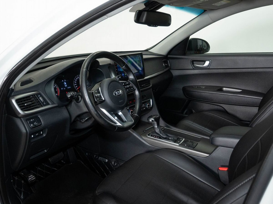 Автомобиль с пробегом Kia Optima в городе Казань ДЦ - КАЭ Оренбургский тракт