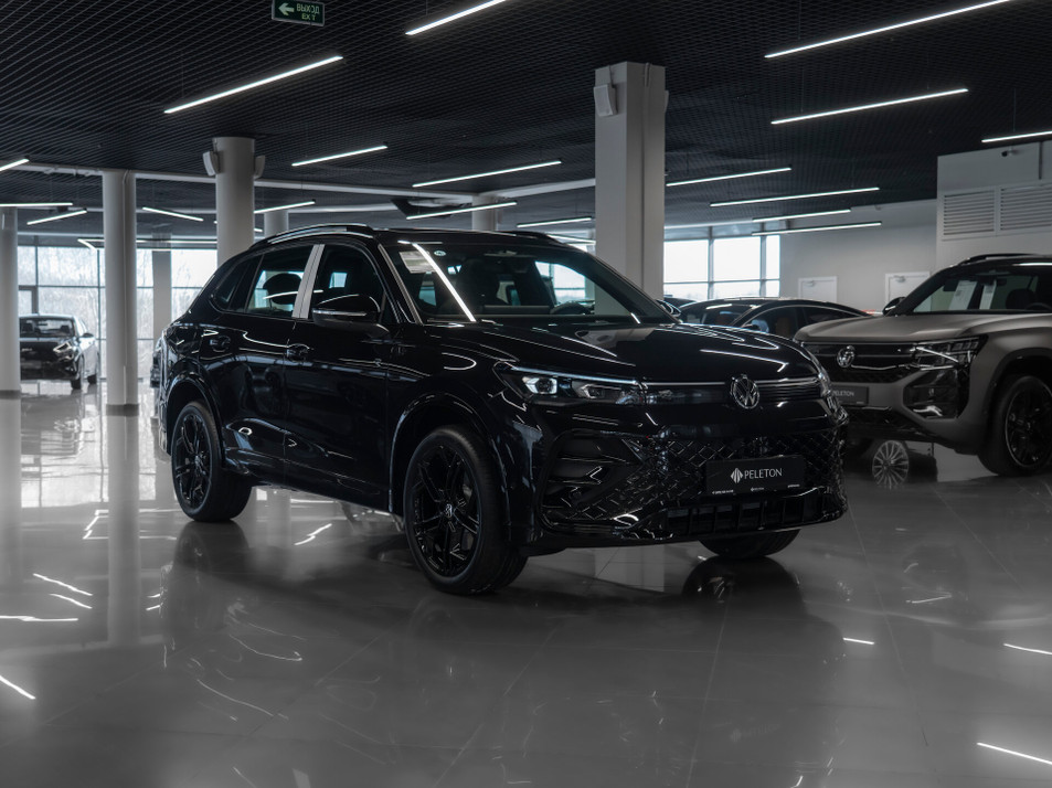 Автомобиль с пробегом Volkswagen Tiguan в городе Москва ДЦ - PANGO Центр PELETON