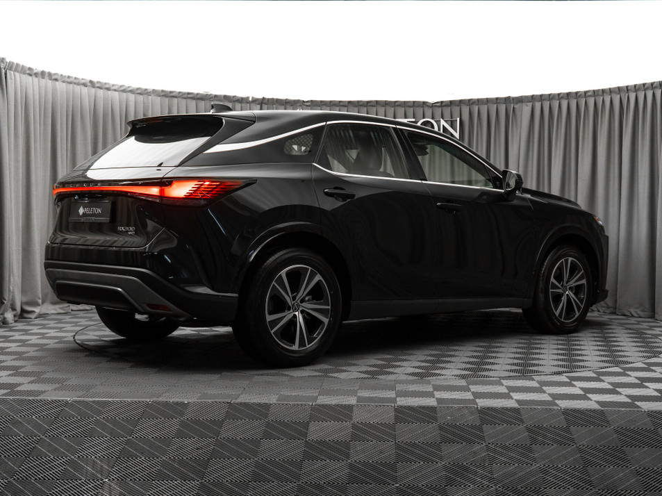 Автомобиль с пробегом Lexus RX в городе Москва ДЦ - PELETON ELECTRO