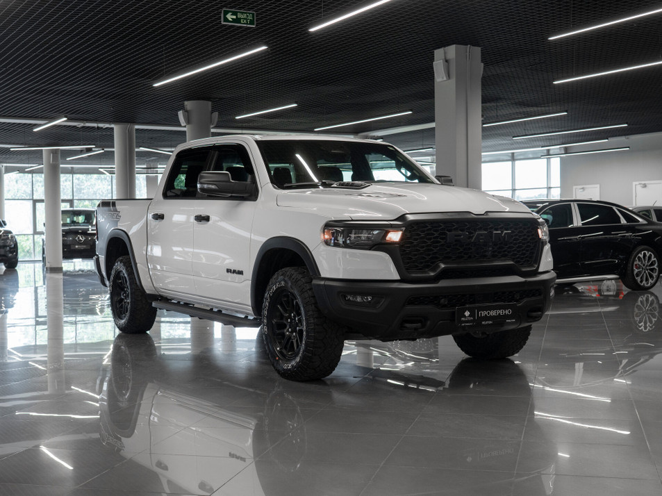 Автомобиль с пробегом RAM 1500 в городе Москва ДЦ - PANGO&nbsp;Центр PELETON