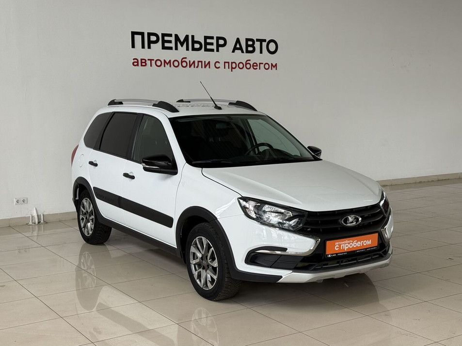 Автомобиль с пробегом LADA Granta в городе Смоленск ДЦ - Премьер Авто