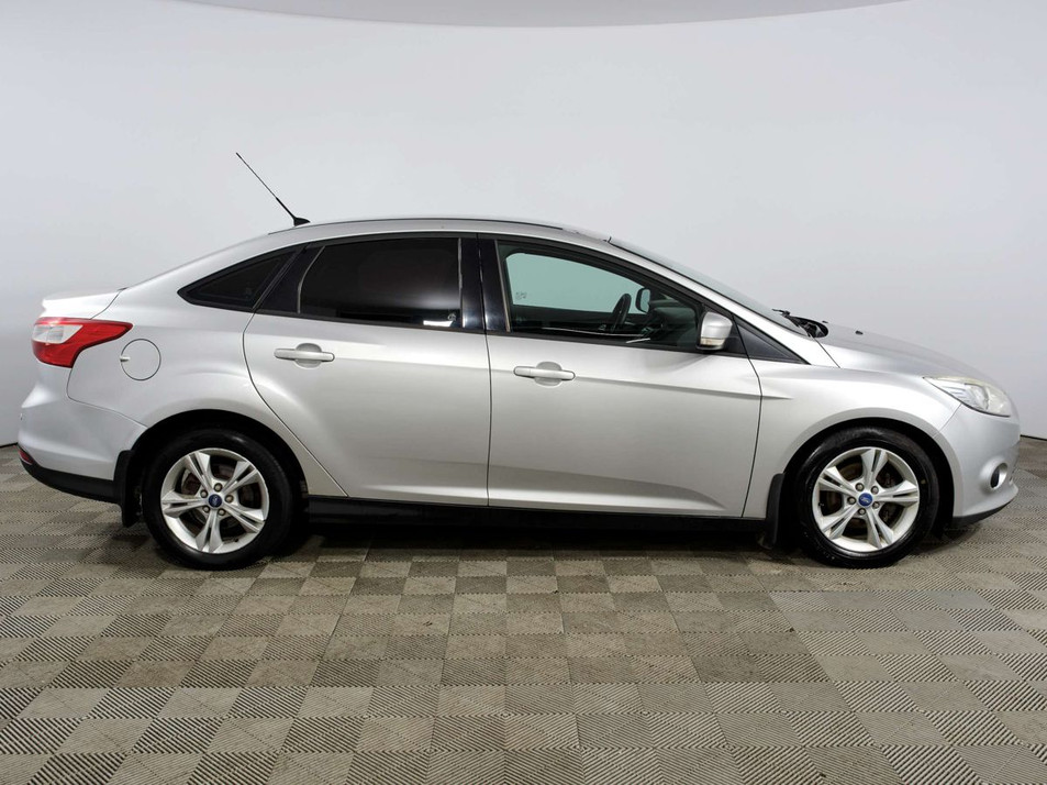 Автомобиль с пробегом FORD Focus в городе Санкт-Петербург ДЦ - Тойота Центр Волхонский