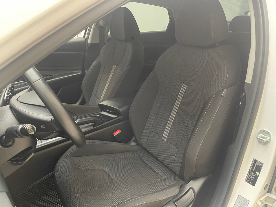 Автомобиль с пробегом Hyundai Elantra в городе Краснодар ДЦ - ААА Моторс Краснодар